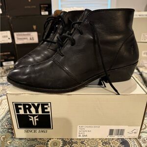 Frye Ruby Chukka